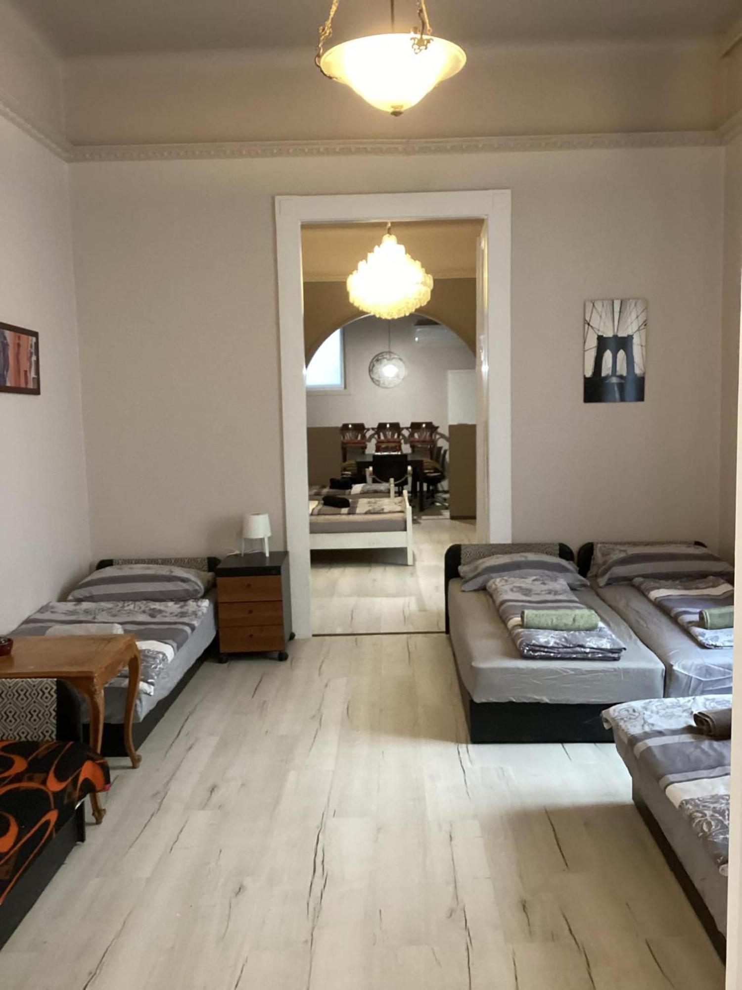 Central Apartments Of 부다페스트 외부 사진