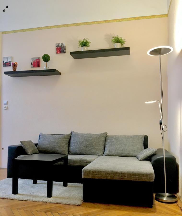 Central Apartments Of 부다페스트 외부 사진