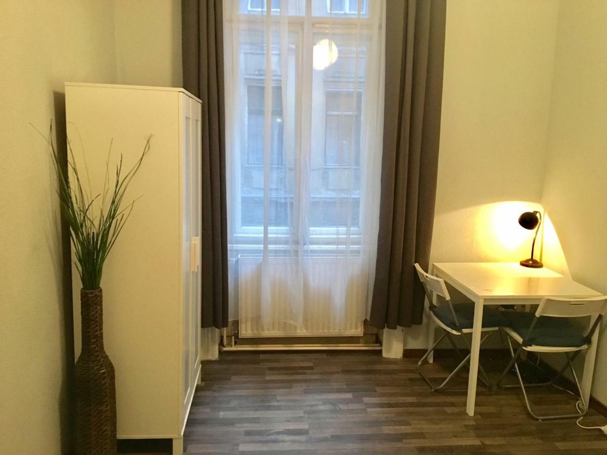 Central Apartments Of 부다페스트 외부 사진